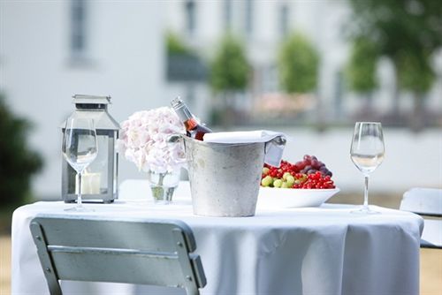 Hotel Schloss Gartrop Hünxe エクステリア 写真